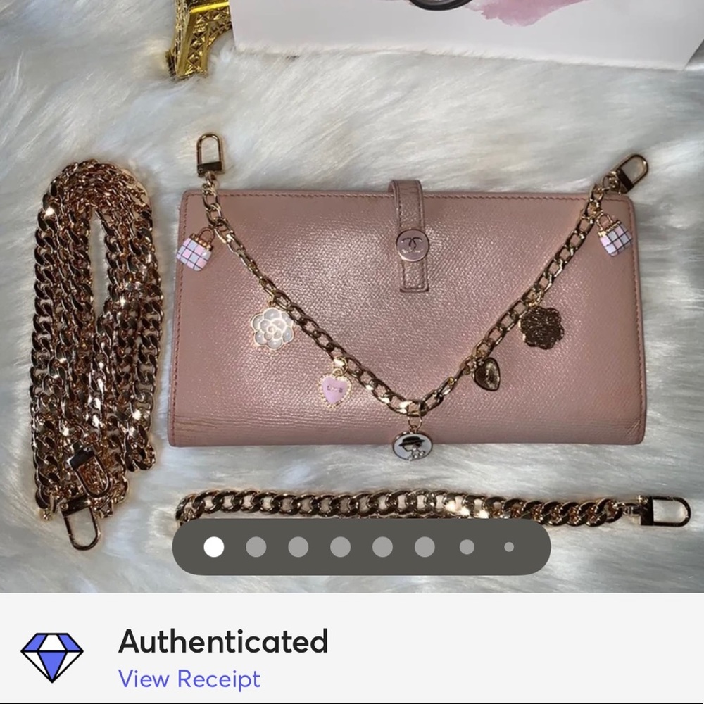 ❌SOLD❌Chanel Light Pink Coco Button Wallet